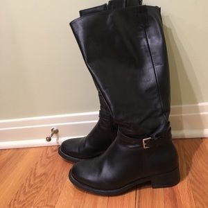 Black leather riding boots