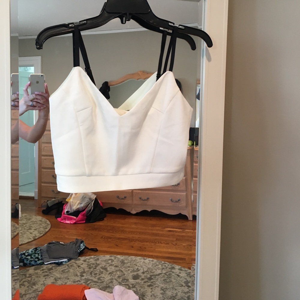 Crop top with zipper back
