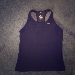 Nike top