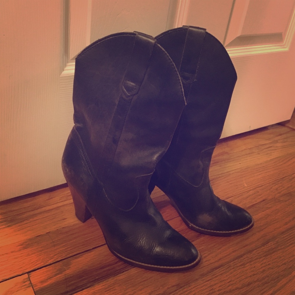 Vintage cowboy boots