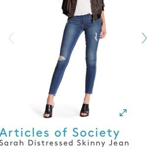 Articles of Society Sarah Distressed Skinny