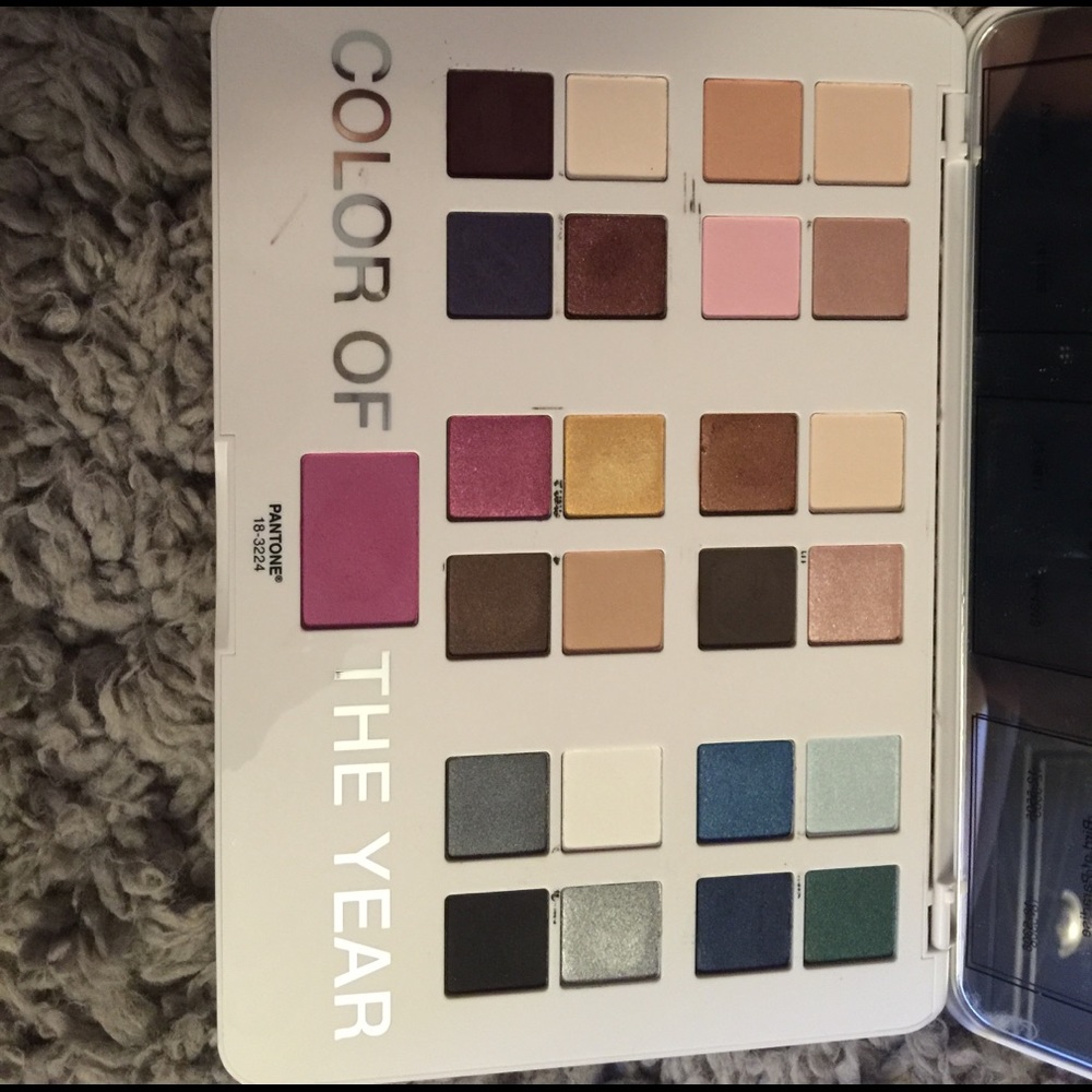 Sephora & Pantone Universe