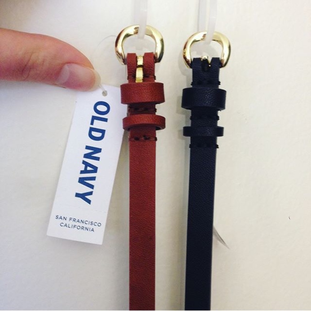 Old Navy 2 Pack of Belts