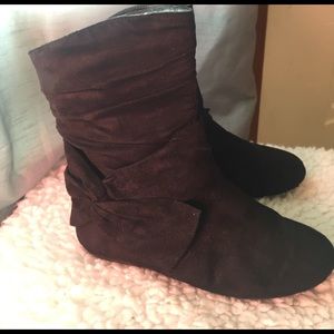 Black Velvety Booties