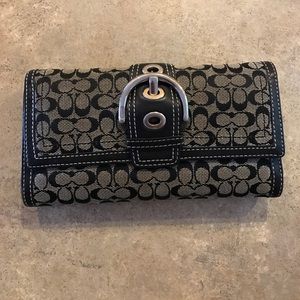 Large Coach Wallet
