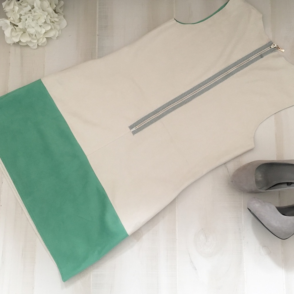 Gracia faux suede colorblock dress - Picture 4 of 4