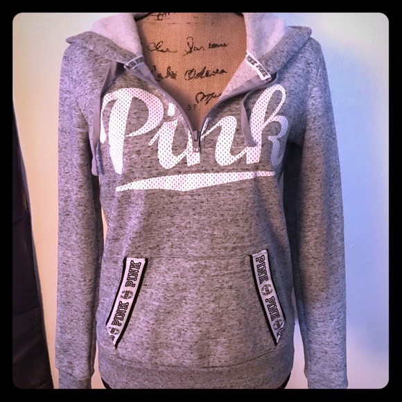 PINK Victoria's Secret Tops - 💋PINK VICTORIA SECRET💋