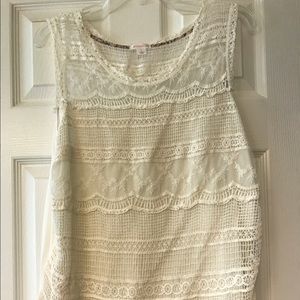 Xhilaration Lace and Cotton summer top