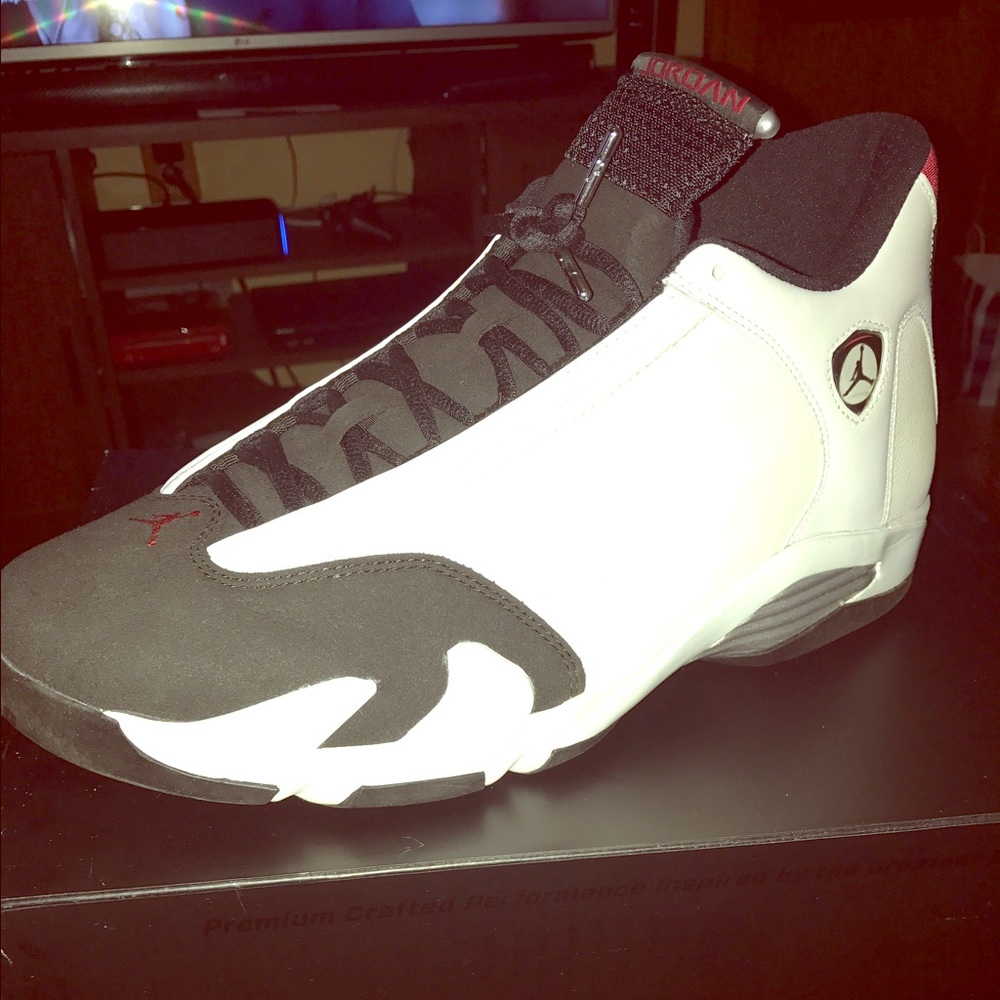 Jordan Black Toe 14