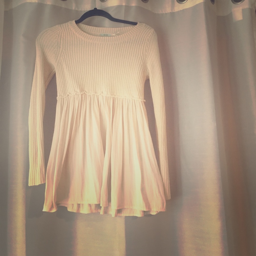 Kimichi Blue size XS white sweater
