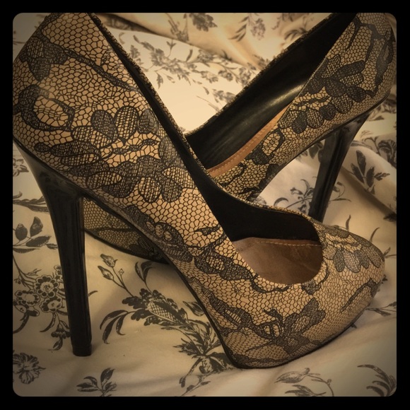 36 sz 6 Aldo sexy Lace Print Heels platform - Picture 1 of 4