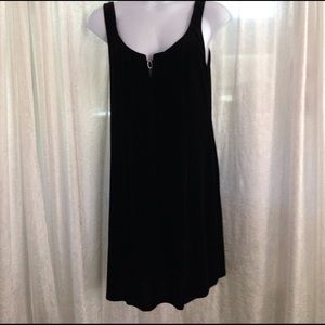 Black velvet sensuality!