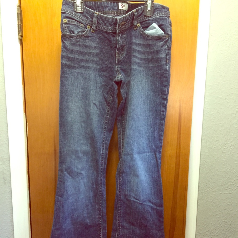 Medium Dark wash Jeans