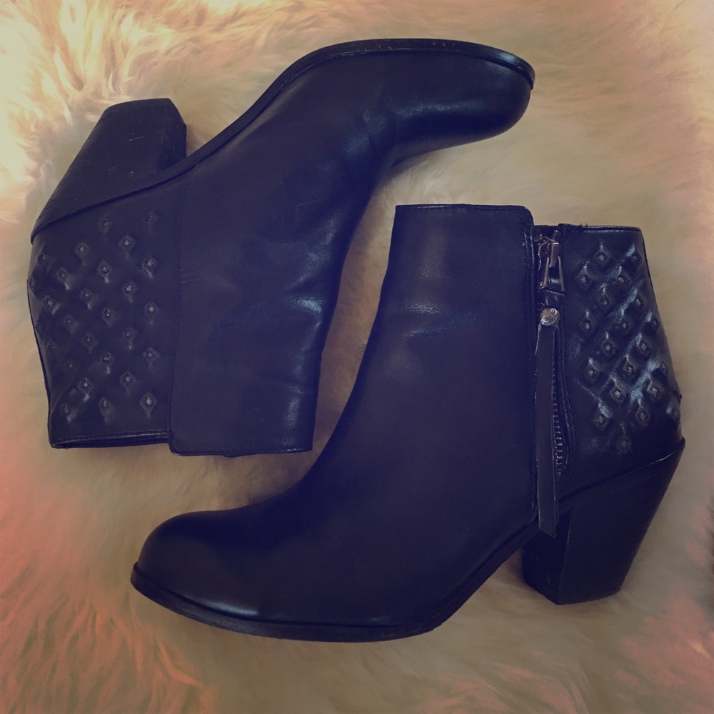 Sam Edelman ankle boot