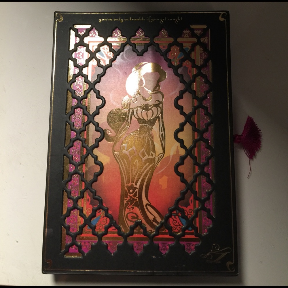 Sephora x Disney story look Palette