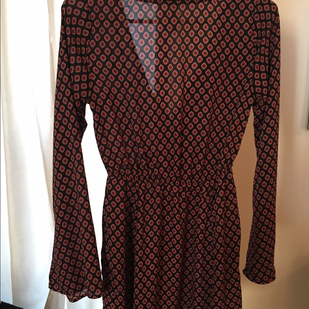 Patterned Flowy dress - Picture 2 of 2