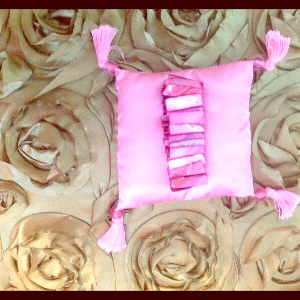 Hot pink slated shell bracelet