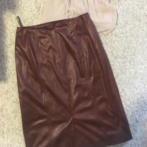 Chicos vegan leather pencil skirt - Picture 4 of 4