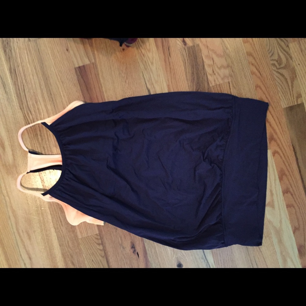 Lululemon workout tank