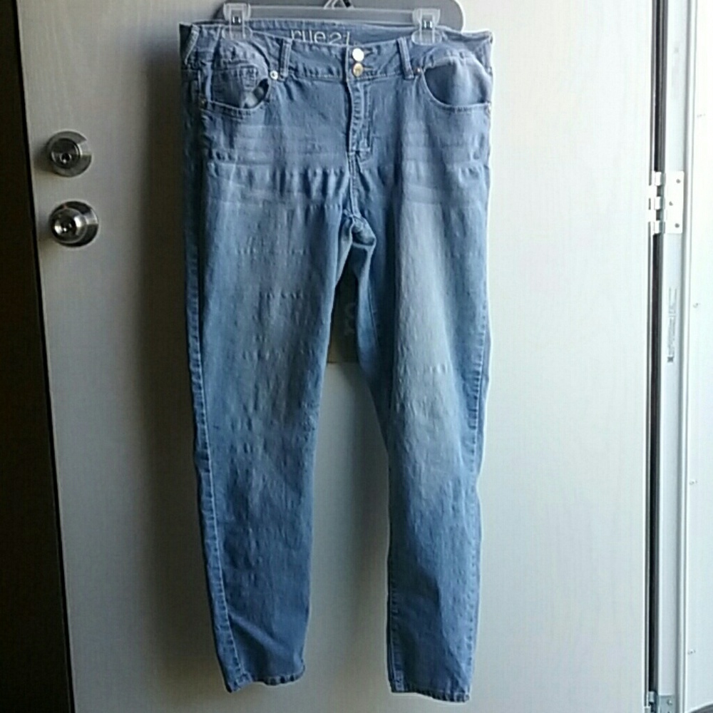 Women's Jeans
