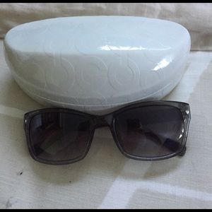 Black coach sunglasses