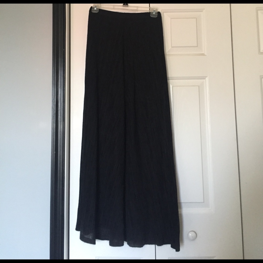 Black Maxi skirt