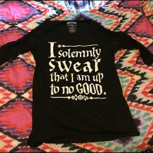 Harry Potter shirt.