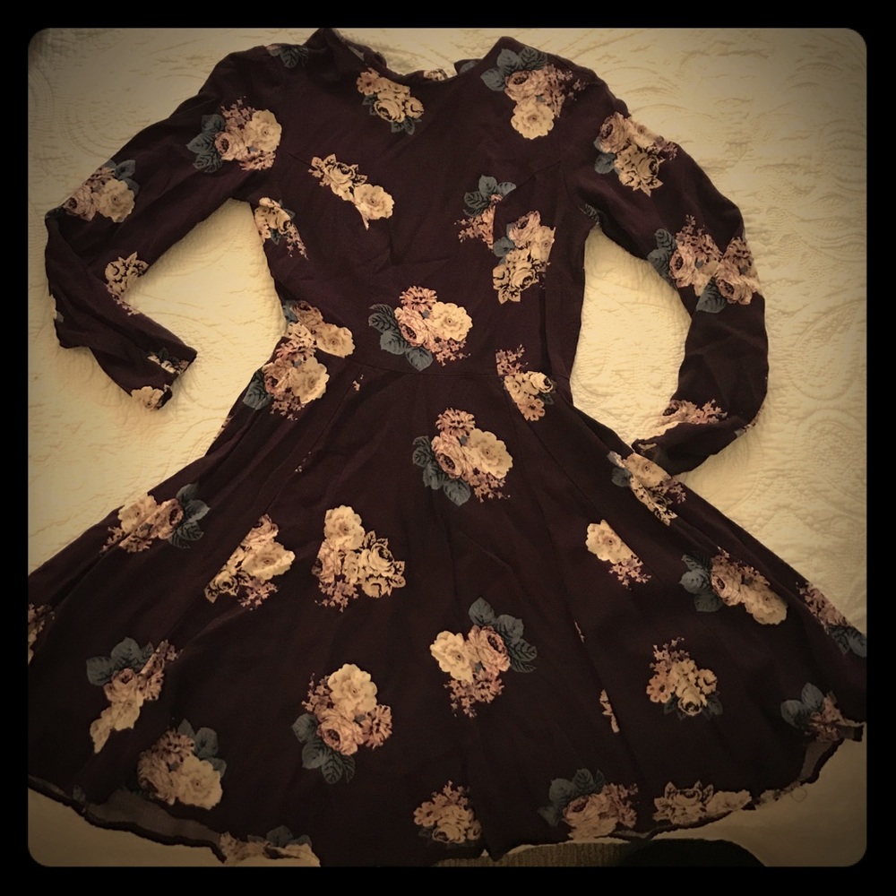 Cutest Xhilaration floral swingy dress