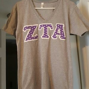 ZTA V-neck