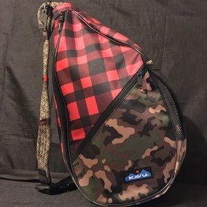 Brand new never used men's Kavu rope sling bag