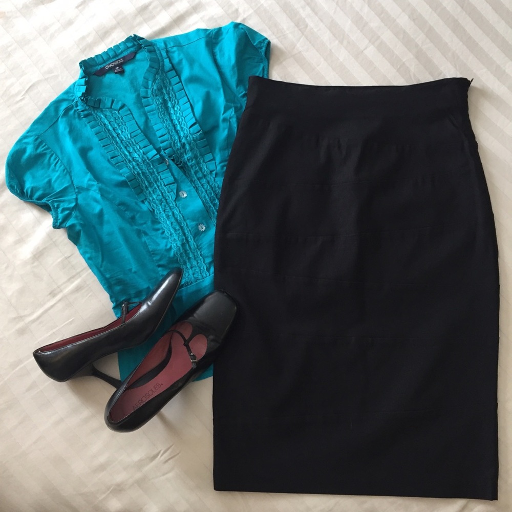 Dahlia Collection Black Bandage Pencil Skirt
