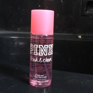 PINK Fresh & Clean Body Mist