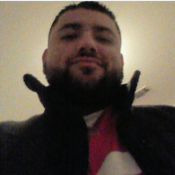 Meet your Posher, Domingo - Picture 1 of 1