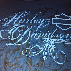 Long sleeved Harley Davidson shirt