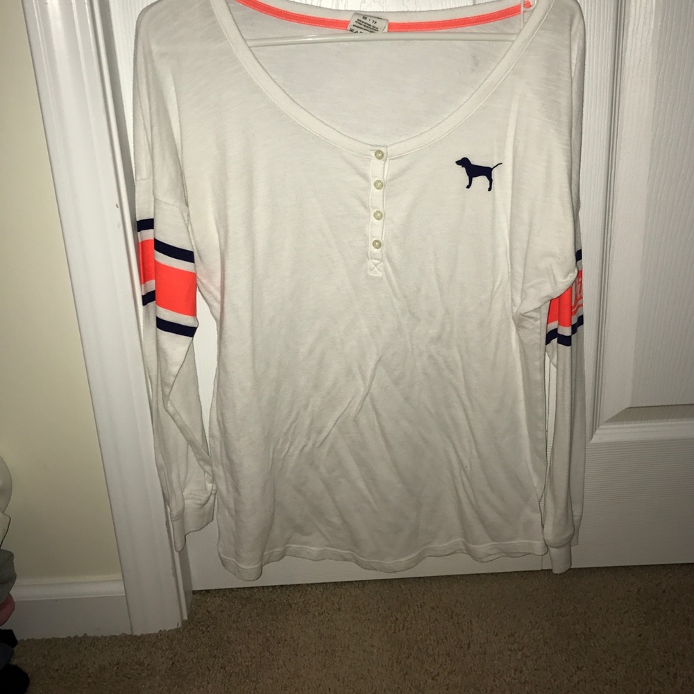 PRETTY MUCH BRAND NEW VICTORIA SECRET SHIRT!!!