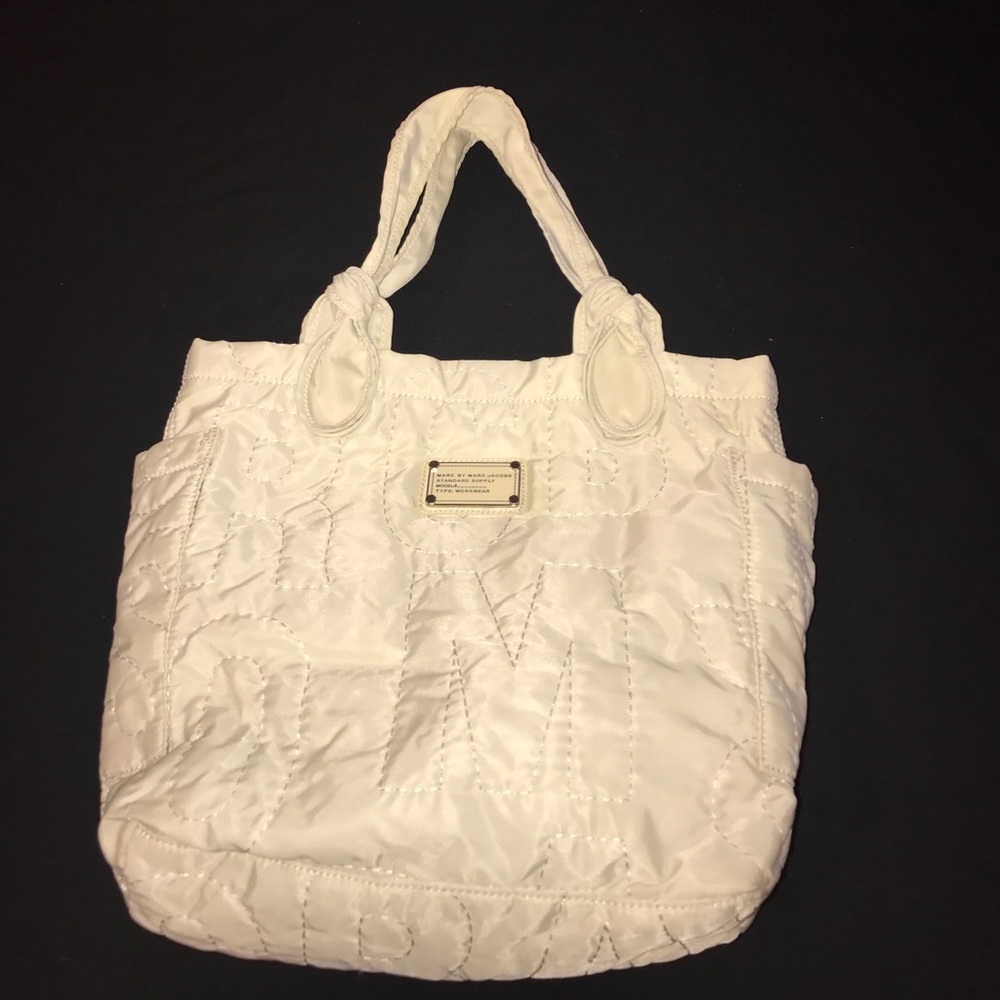 MARC BY MARC JACOBS TOTE