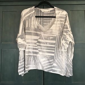 Grey and white flowy top