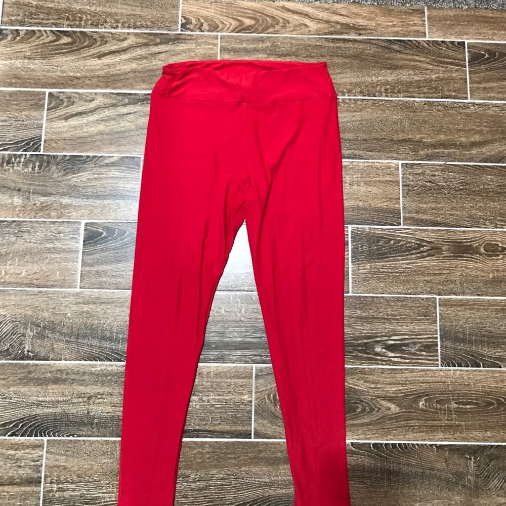 🎈flash sale 🎈LuLaRoe TC red leggings
