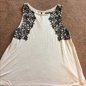 Cute tank top!