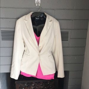 Off white The Limited Blazer Size 8.