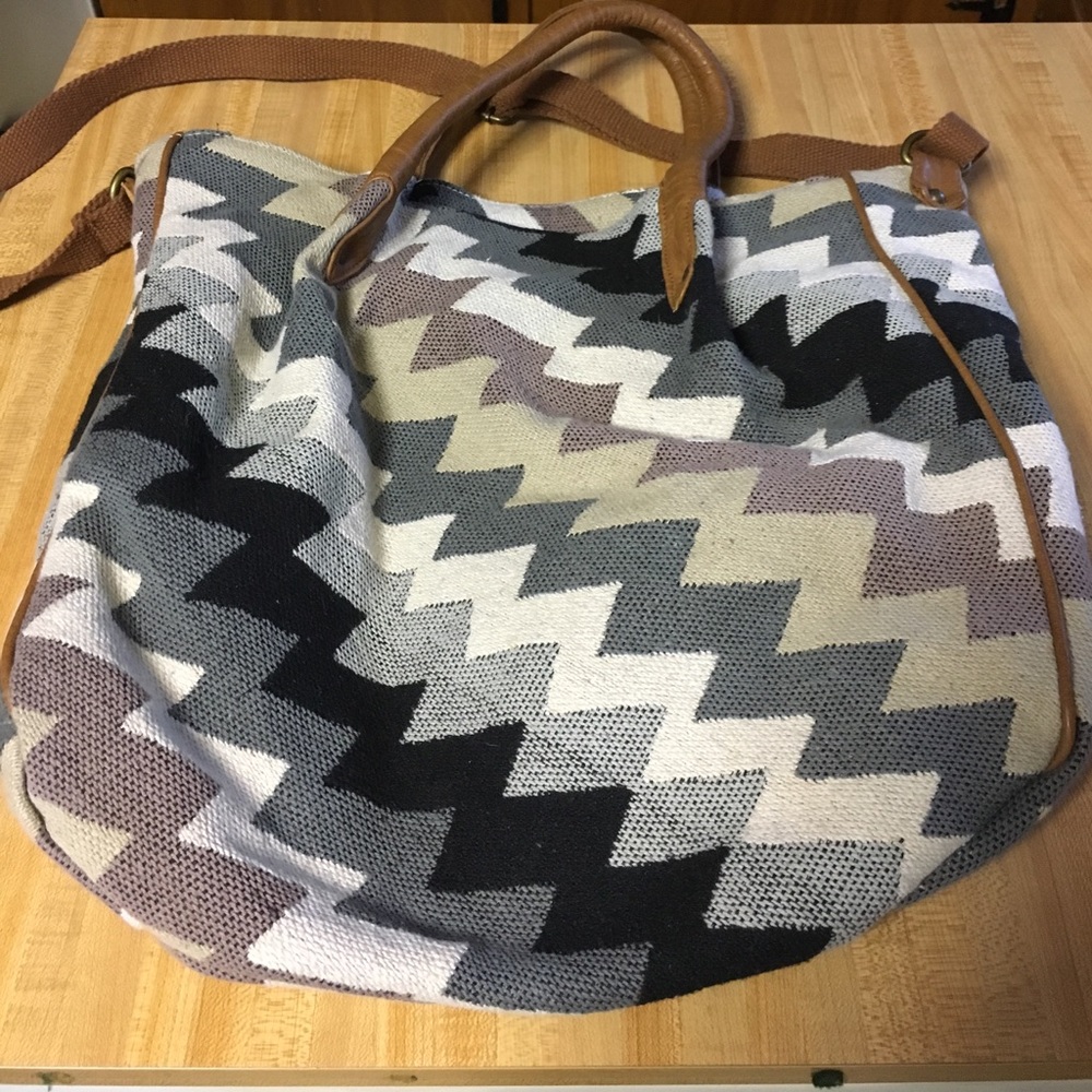 Large American Eagle shoulder bag