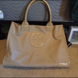 tory butch weekend bag