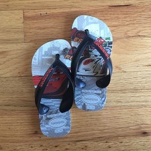 Toddler Havaianas-race car theme