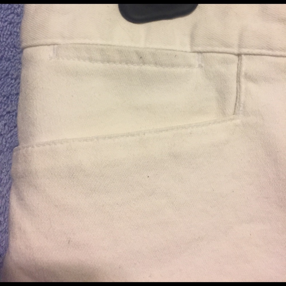 White Short Shorts - Picture 4 of 4
