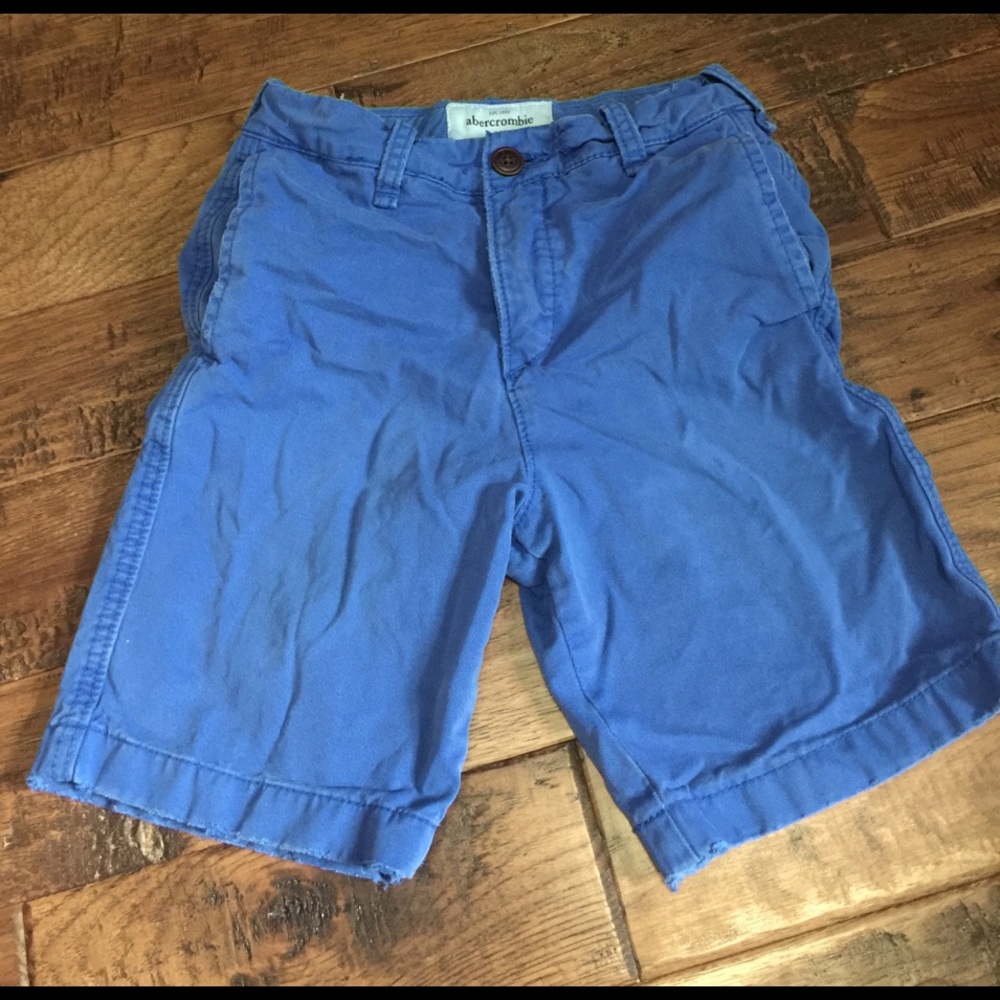 Boys Abercrombie Kids shorts.