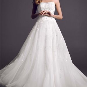 NWT Ivory Oleg Cassini Dress