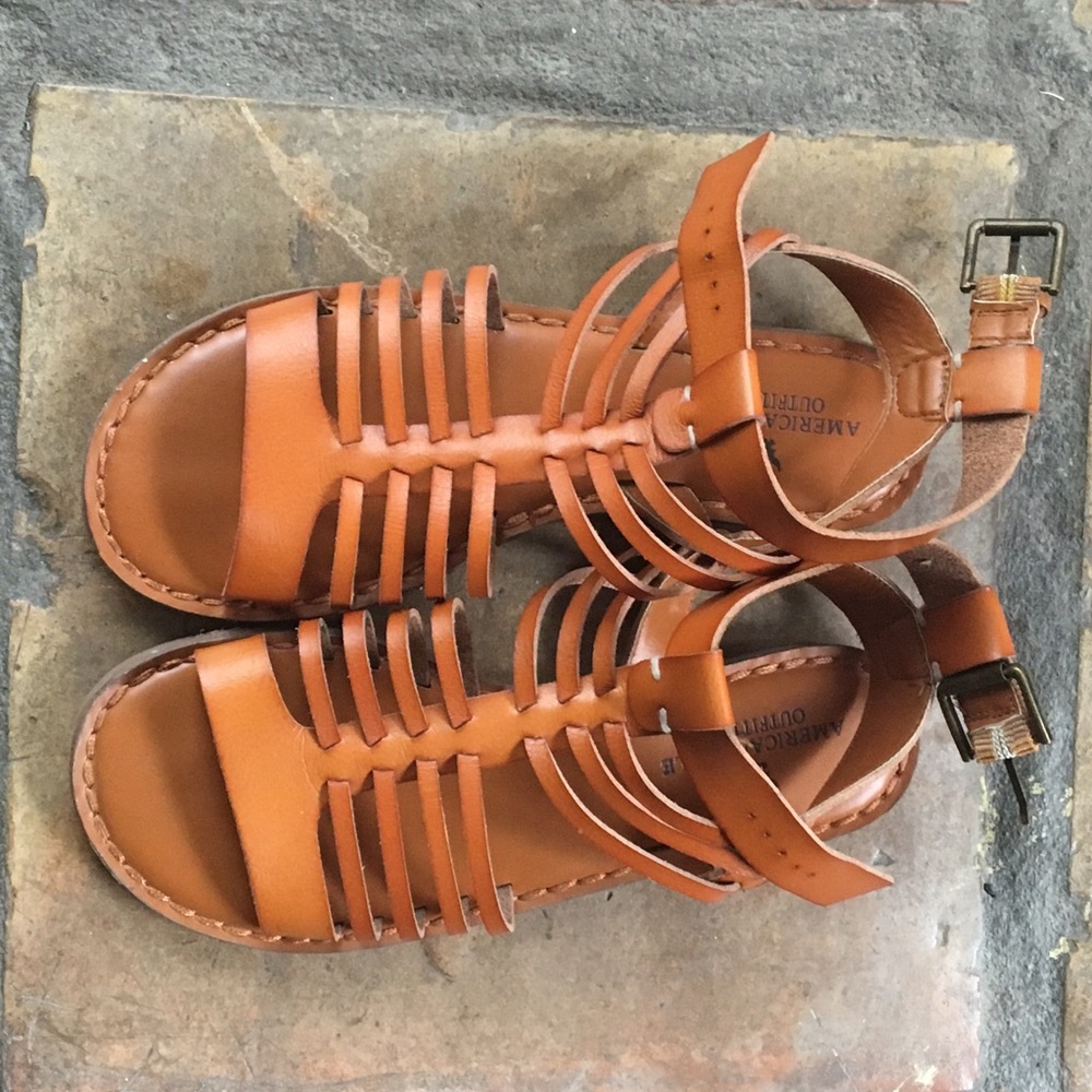 Light brown gladiator sandals💖