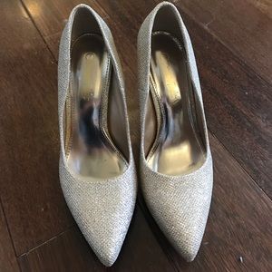 Gold glitter heels
