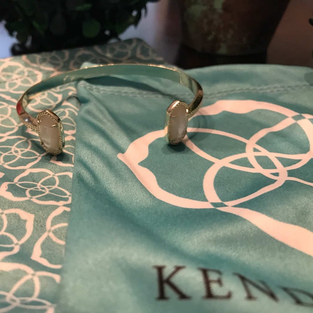 Kendra Scott cuff