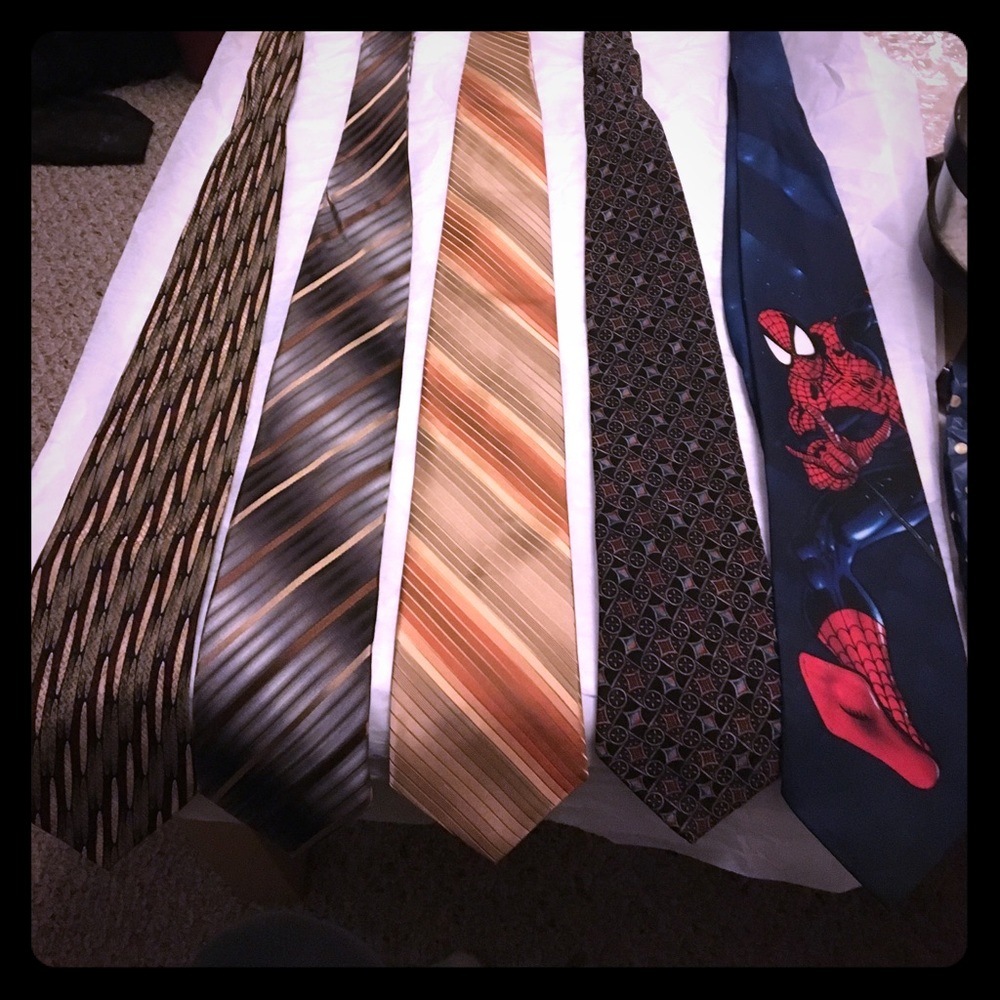 4 Men's Ties For Sale SEPARATELY/BUNDLED- COMMENT.
